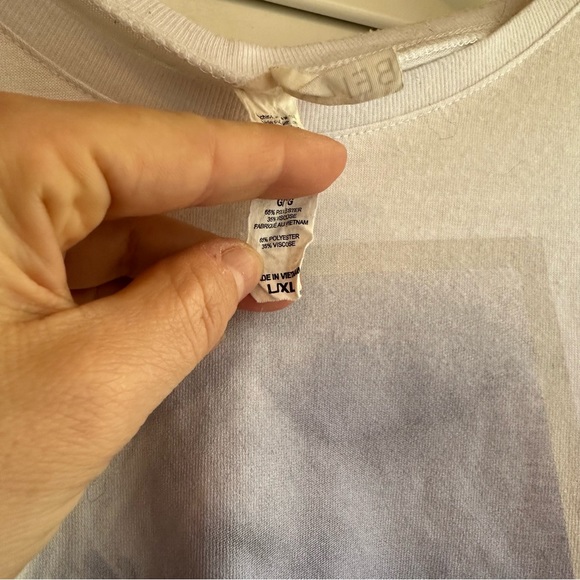 Taylor Swift Official Merch 1989 Style Music Video Shirt - Picture 3 of 5